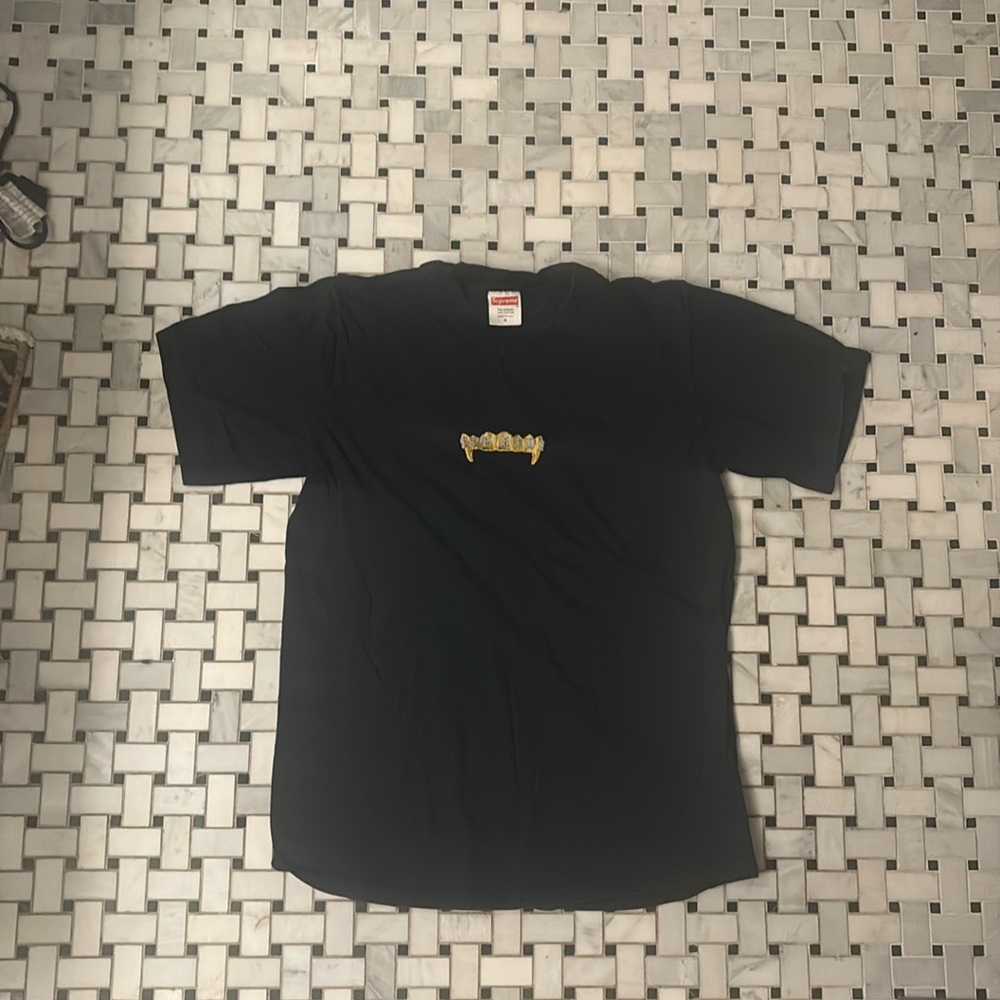 Supreme T-Shirt